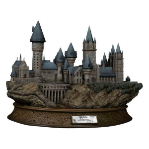 HARRY POTTER - Harry Potter and the Philosopher's Stone - Hogwarts School Of Witchcraft And Wizardry Master Craft Statue