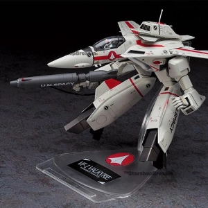 MACROSS - 1/72 VF-1J/A Gerwalk Valkyrie Model Kit