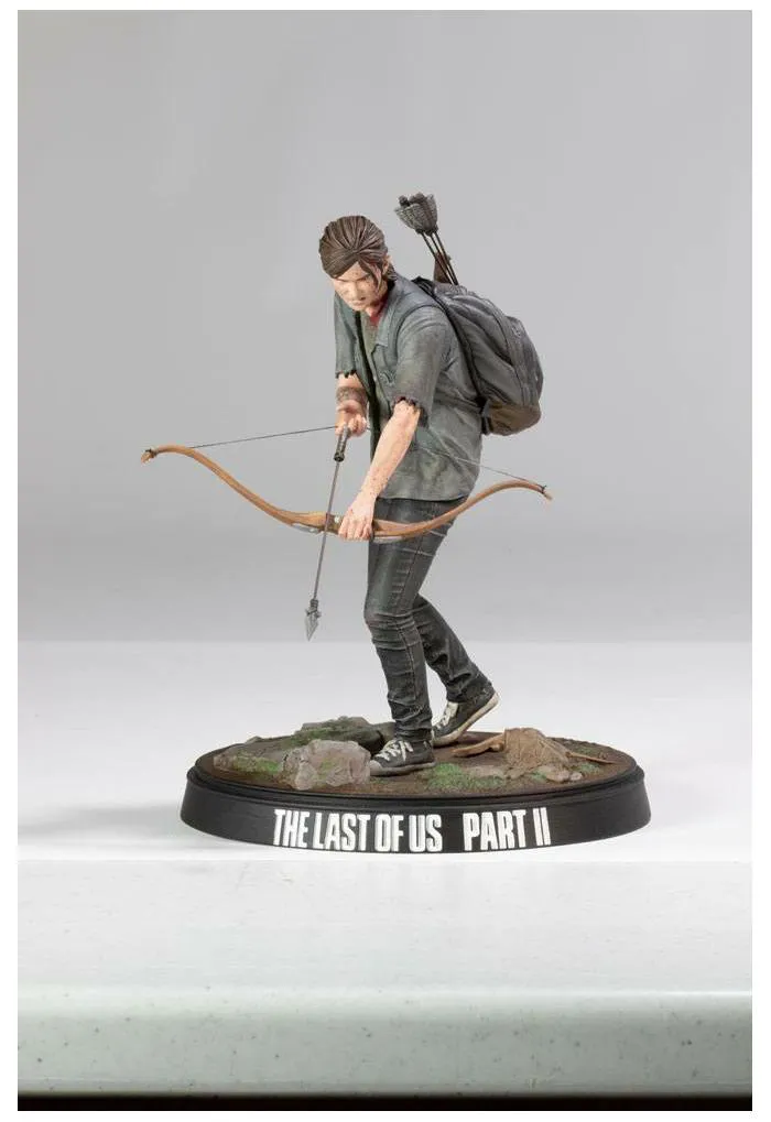 THE LAST OF US - Ellie with Bow Pvc Figure