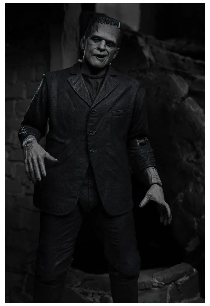 UNIVERSAL MONSTERS - Frankenstein Monster Black & White Ver. Ultimate Action Figure