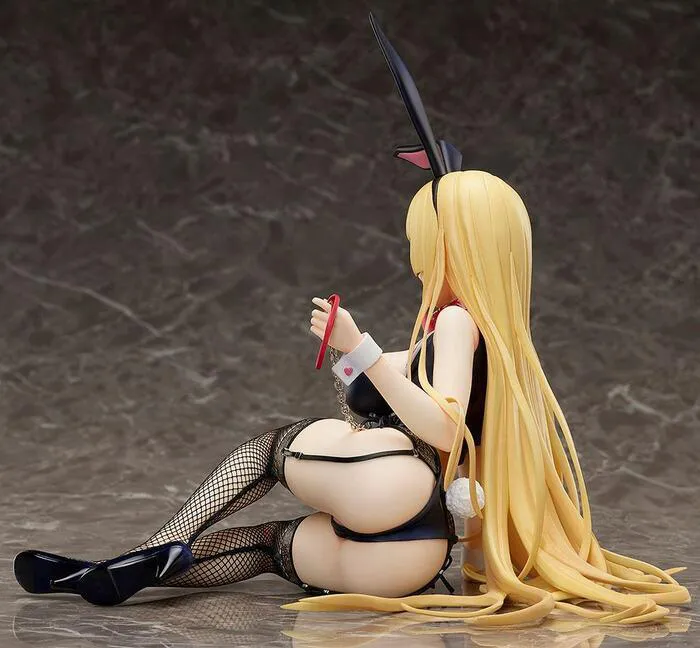 CREATORS OPINION - Claire Bunny Ver. 1/4 Pvc Figure