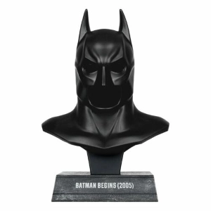 BATMAN - Batman Begins - Bat Cowl 1/3 Mini Replica