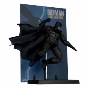 DC COMICS - Cover Recreations - Batman The Dark Knight Returns #1 - Batman Gold Label Action Figure