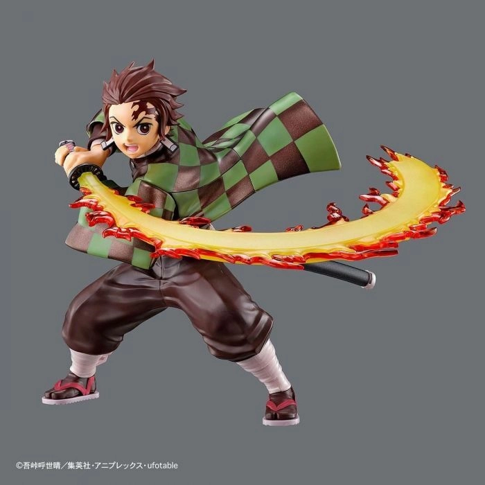 DEMON SLAYER - KIMETSU NO YAIBA - Tanjiro Kamado Hinokami-Kagura Model Kit