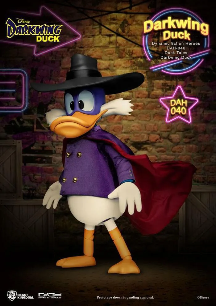 DARKWING DUCK - Darkwing Duck Dynamic 8ction Heroes Action Figure
