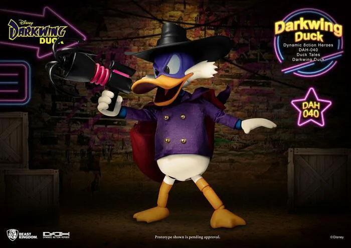 DARKWING DUCK - Darkwing Duck Dynamic 8ction Heroes Action Figure