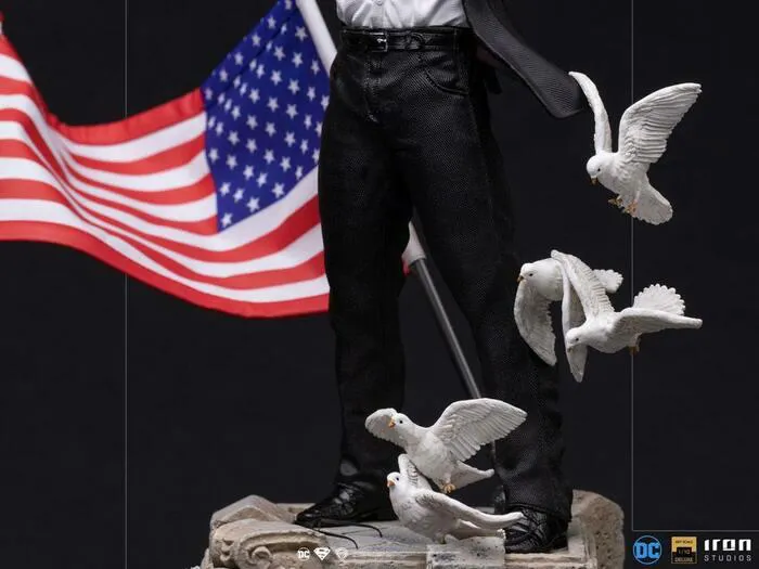 DC COMICS - Clark Kent 1/10 Art Scale Statue