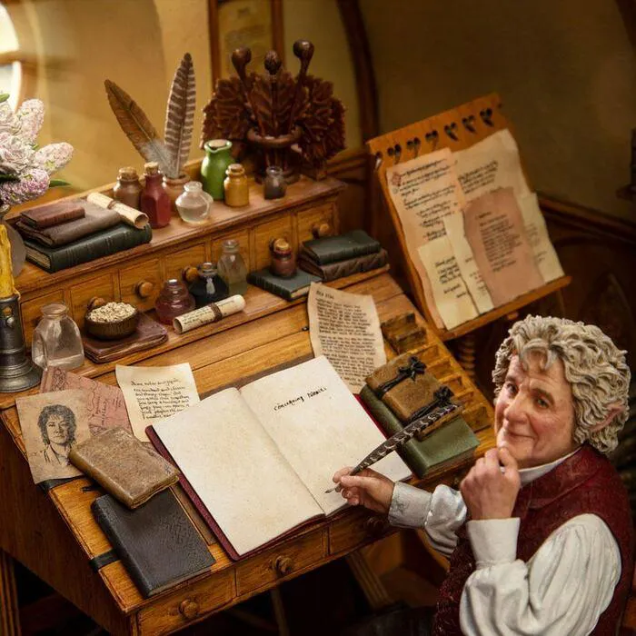 LORD OF THE RINGS - Bilbo Baggins in Bag End 1/6 Polystone Statue