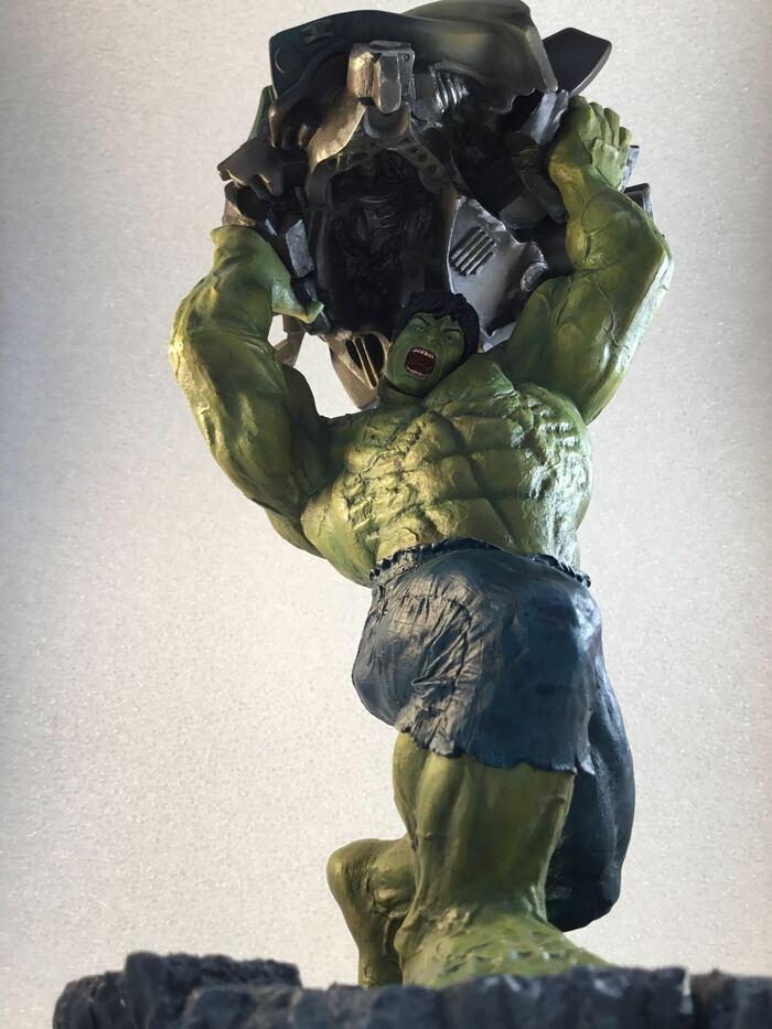 HULK - Movie - Incredibile Hulk Fine Art Statue Pre-production Prototype