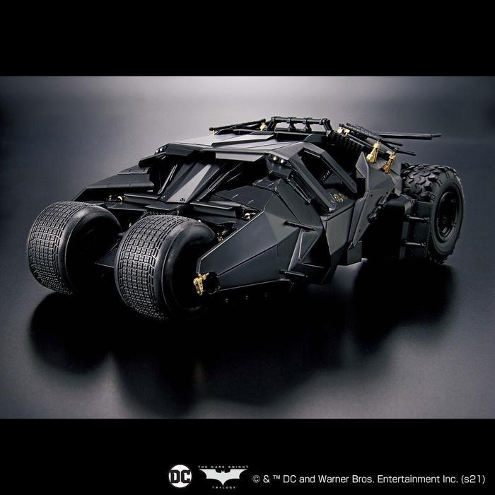 BATMAN - The Dark knight Trilogy - Batmobile Batman Begins Ver. 1/35 Model Kit