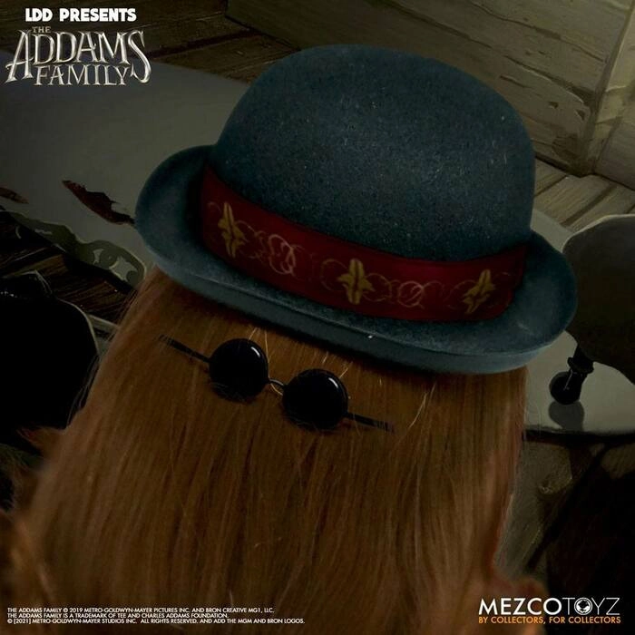 THE ADDAMS FAMILY - Fester & It Living Dead Dolls