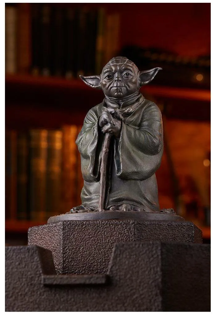 STAR WARS - Yoda Fountain Limited Edition Cold Cast Statue