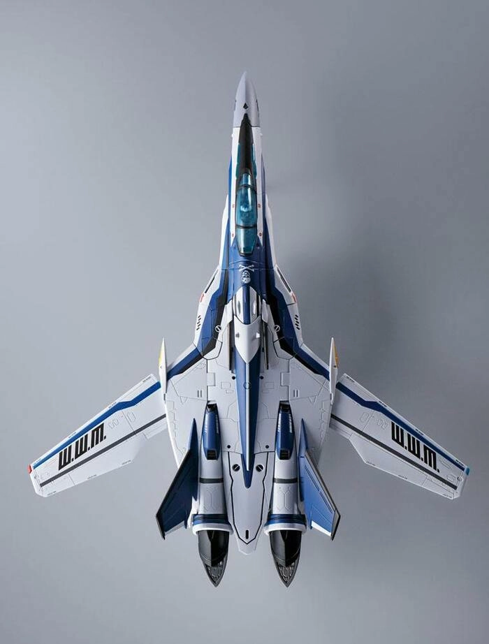 MACROSS FRONTIER - VF-25 Messiah Valkyrie Worldwide Anniv. DX Chogokin Diecast Action Figure