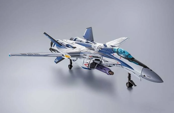 MACROSS FRONTIER - VF-25 Messiah Valkyrie Worldwide Anniv. DX Chogokin Diecast Action Figure