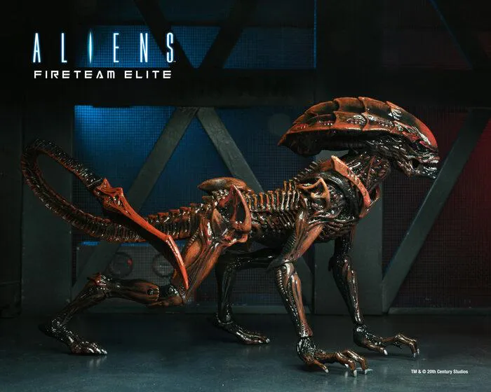 ALIENS - Fireteam Elite - Prowler Alien Action Figure