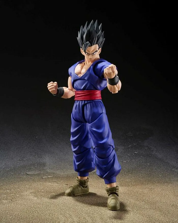 DRAGON BALL - Super - Super Hero - Ultimate Son Gohan S.H. Figuarts Action Figure