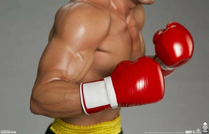 ROCKY II - Rocky Balboa 1/3 Mixed Media Statue