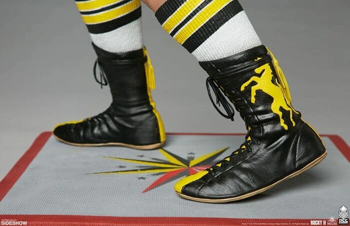 ROCKY II - Rocky Balboa 1/3 Mixed Media Statue