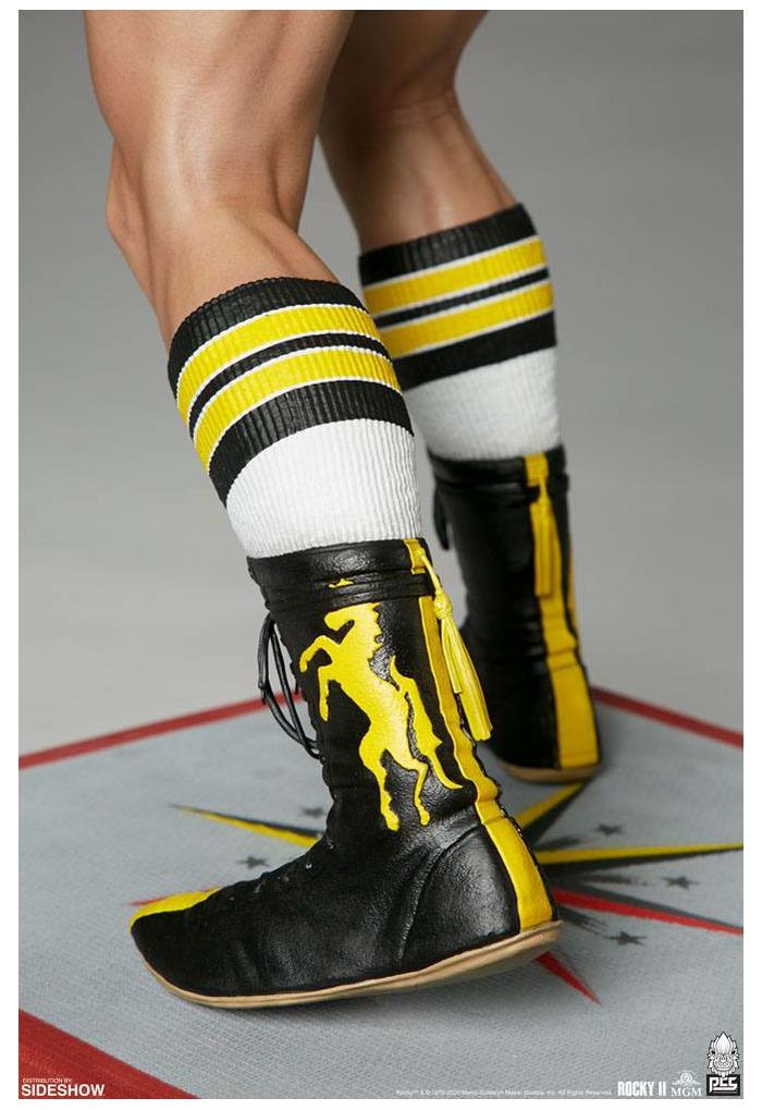 ROCKY II - Rocky Balboa 1/3 Mixed Media Statue