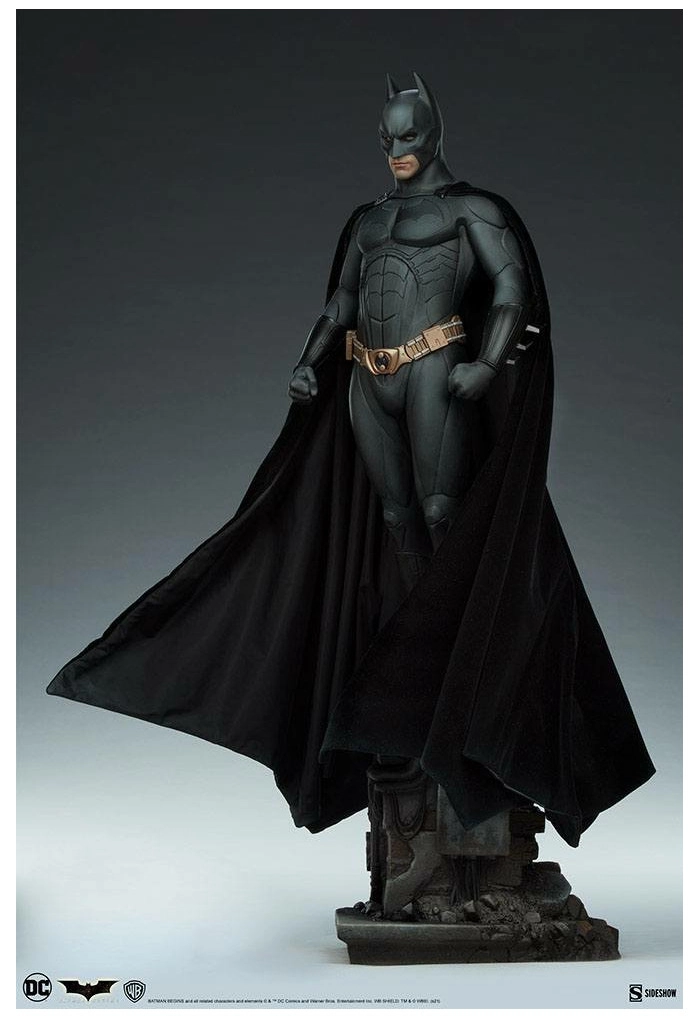 BATMAN - Batman Begins - Batman Premium Format Figure 1/4 Statue