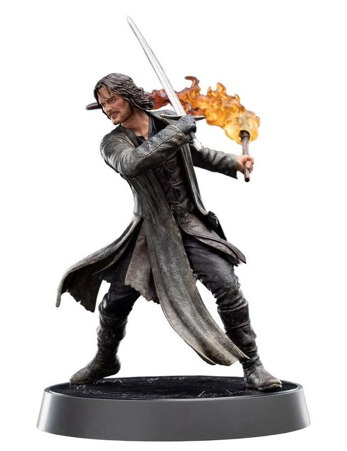 LORD OF THE RINGS - Figures of Fandom - Aragorn Pvc Figure