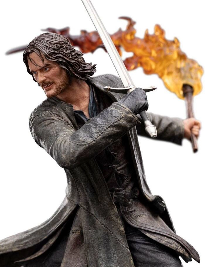 LORD OF THE RINGS - Figures of Fandom - Aragorn Pvc Figure