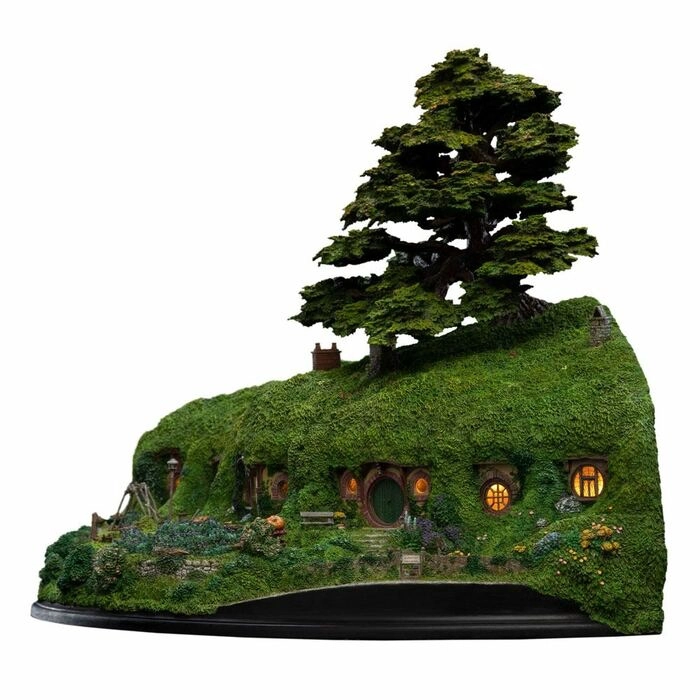 LORD OF THE RINGS - Bag End on the Hill Limited Edition Polystone Statue