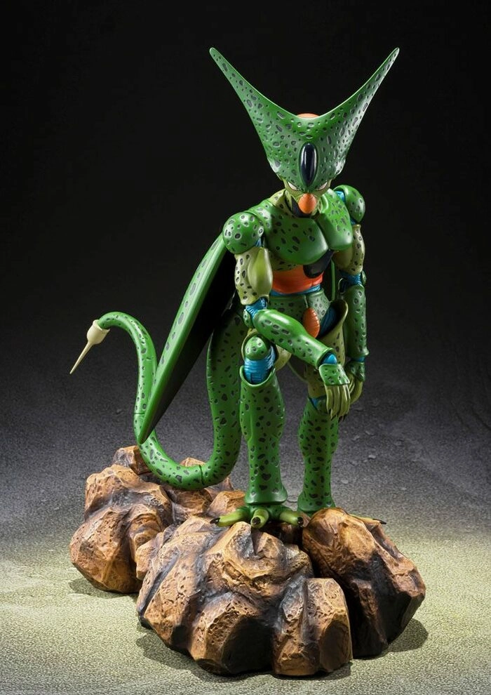 DRAGON BALL Z - Cell First Form S.H. Figuarts Action Figure