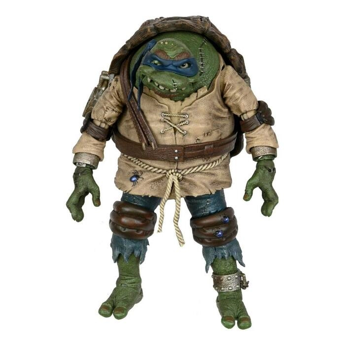 UNIVERSAL MONSTERS x TMNT - Leonardo as The Hunchback Ultimate Action Figure