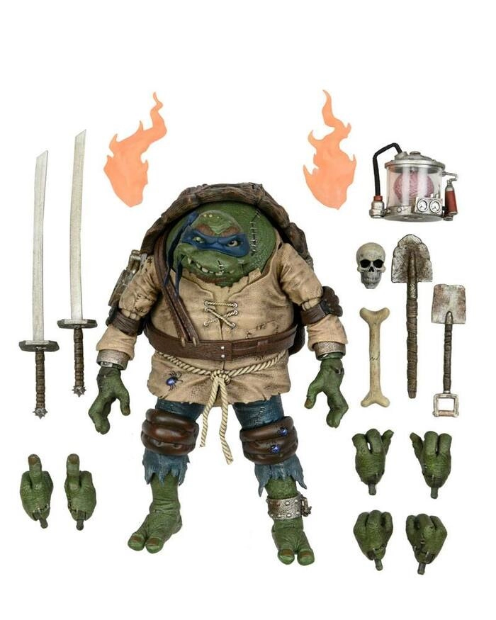 UNIVERSAL MONSTERS x TMNT - Leonardo as The Hunchback Ultimate Action Figure