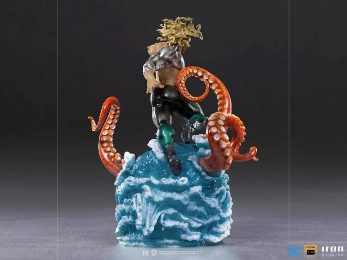 DC COMICS - Aquaman 1/10 Deluxe Art Scale Statue