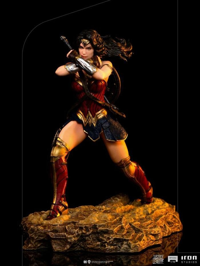DC COMICS - Zack Snyder's Justice League - Wonder Woman 1/10 Art Scale Statue