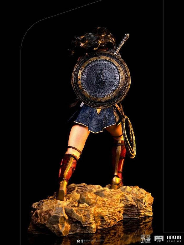 DC COMICS - Zack Snyder's Justice League - Wonder Woman 1/10 Art Scale Statue