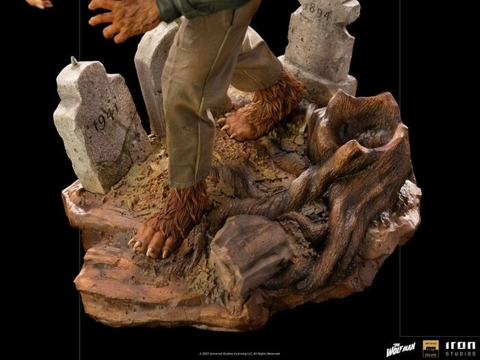UNIVERSAL MONSTERS - The Wolf Man 1/10 Deluxe Art Scale Statue