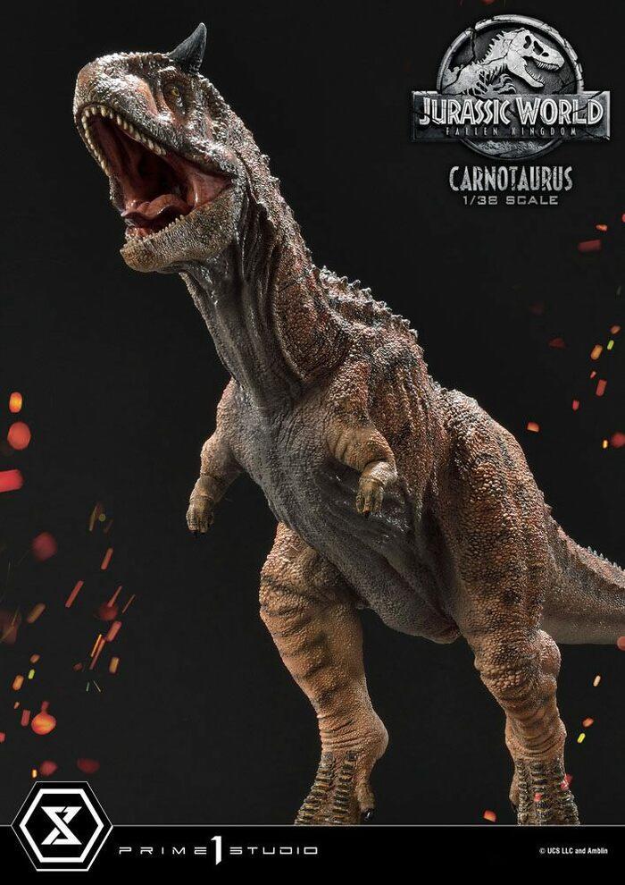 JURASSIC WORLD - Fallen Kingdom - Carnotaurus 1/38 Figure