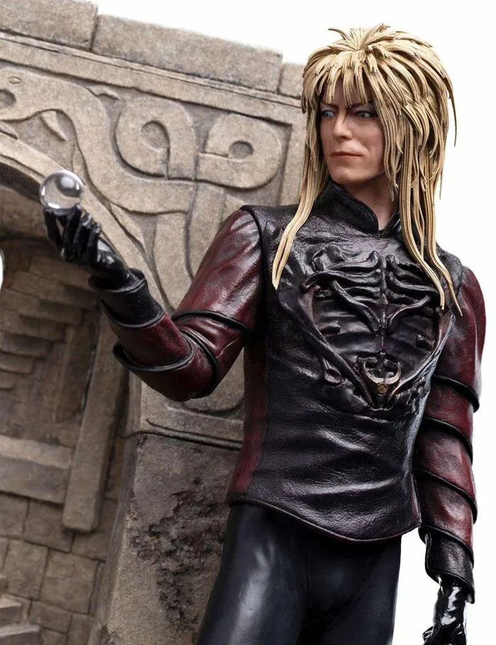 LABYRINTH - Sarah & Jareth in the illusionary Maze 1/6 Statue