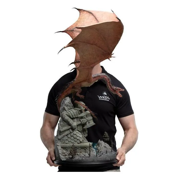 THE HOBBIT - Smaug the Fire-Drake Polystone Statue