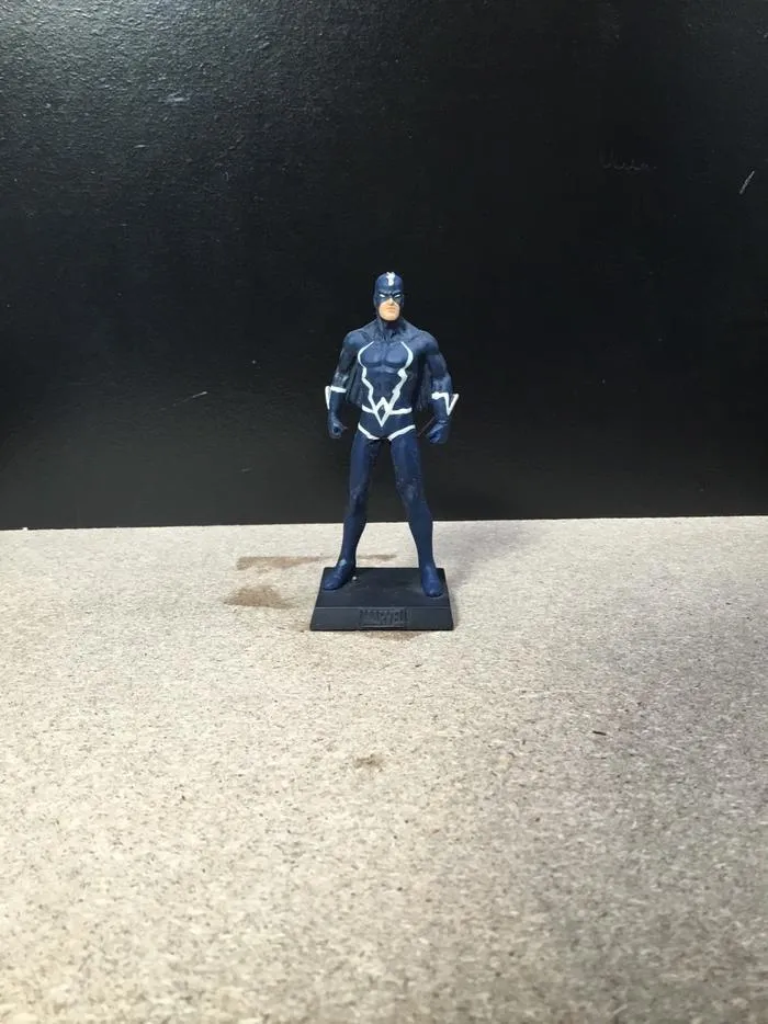 MARVEL - Heroes Figurine Collection - Black Bolt Figure