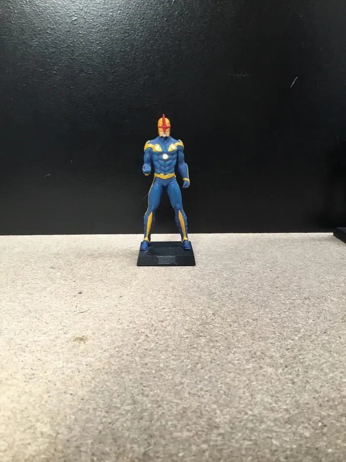 MARVEL - Heroes Figurine Collection - Nova Figure
