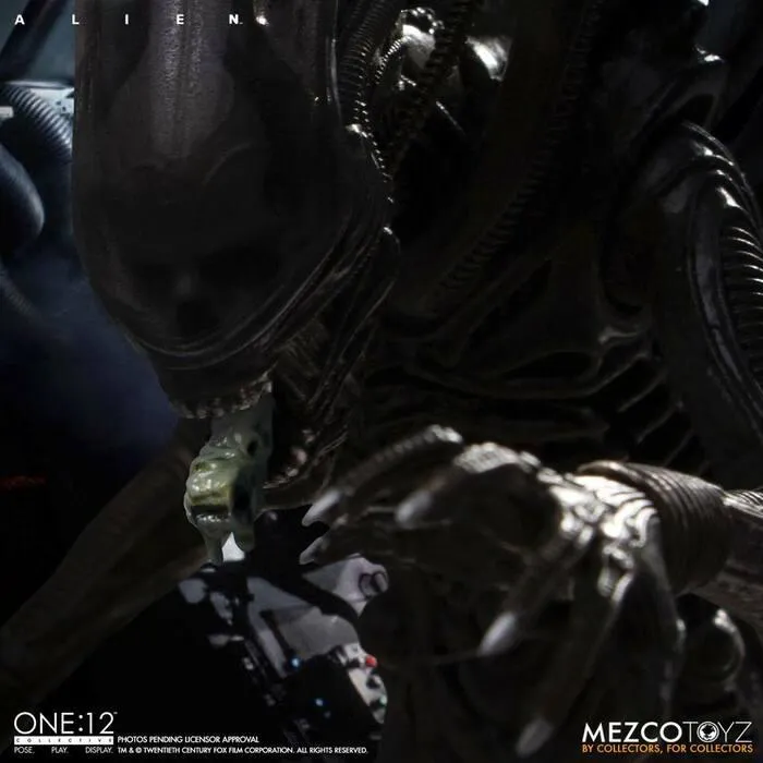 ALIEN - Alien 1/12 Action Figure