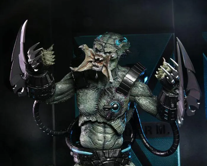 PREDATOR - Concrete Jungle Stone Heart Ultimate Deluxe Action Figure