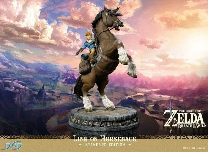 LEGEND OF ZELDA - Breath of the Wild - Link on Horseback Polystone Statue