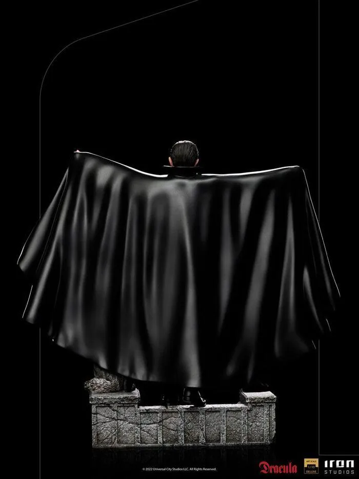 UNIVERSAL MONSTERS - Dracula 1/10 Deluxe Art Scale Statue