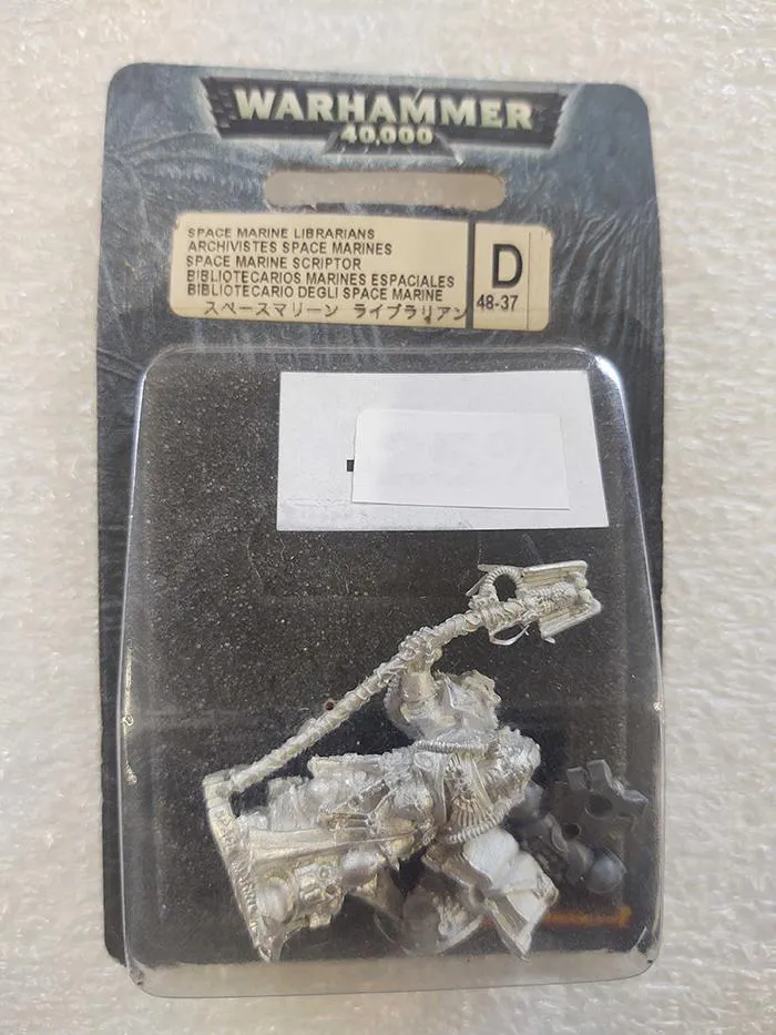 WARHAMMER 40K - Space Marine Librarians 48-37