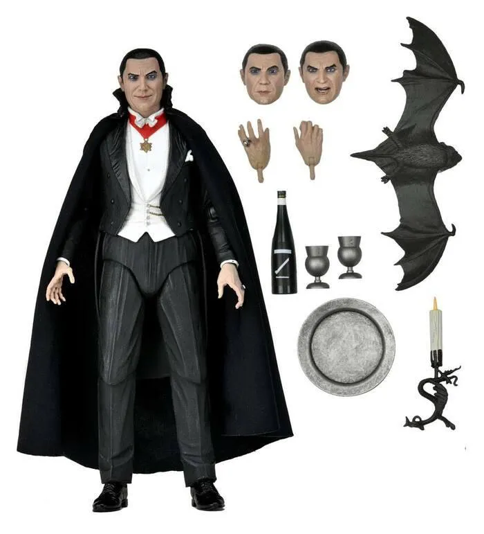 UNIVERSAL MONSTERS - Dracula Transylvania Ultimate Action Figure