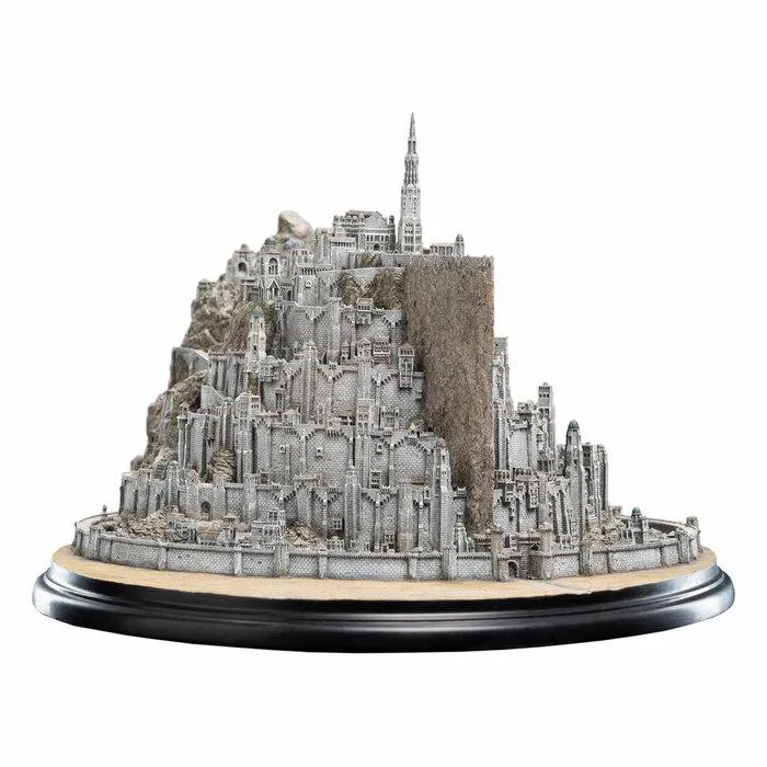 LORD OF THE RINGS - Minas Tirith Polystone Diorama Statue