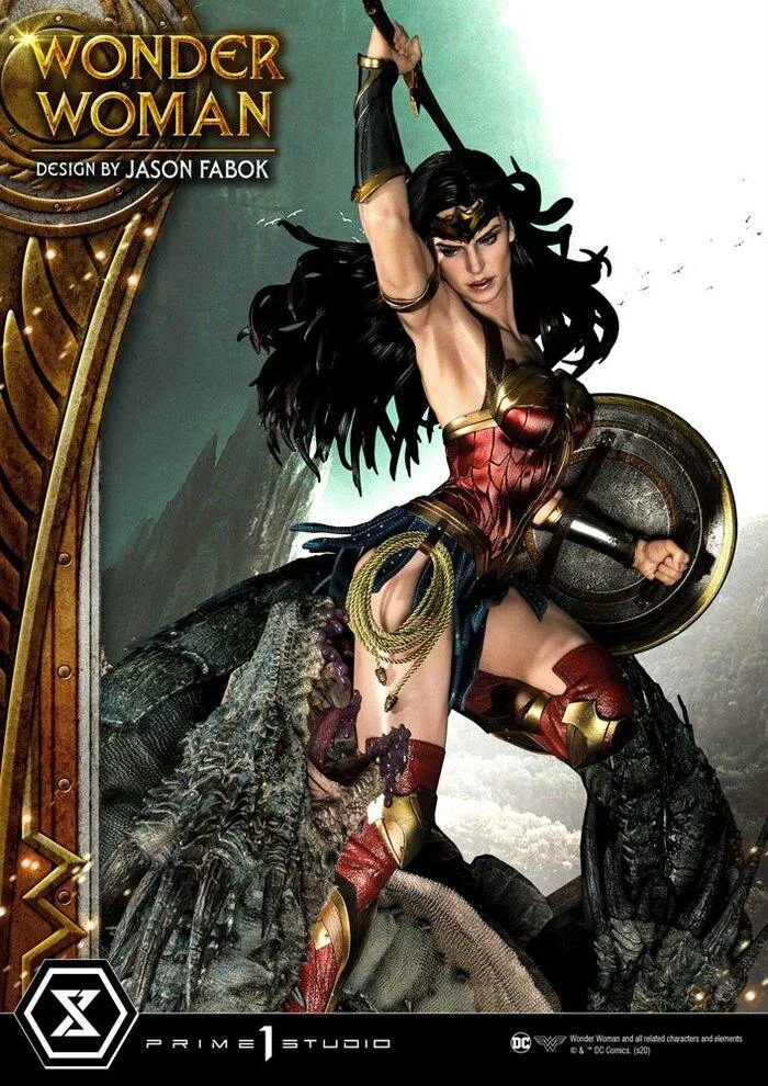 WONDER WOMAN - Wonder Woman vs. Hydra 1/3 Polystone Statue