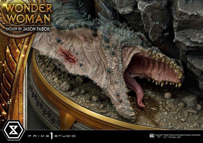 WONDER WOMAN - Wonder Woman vs. Hydra 1/3 Polystone Statue