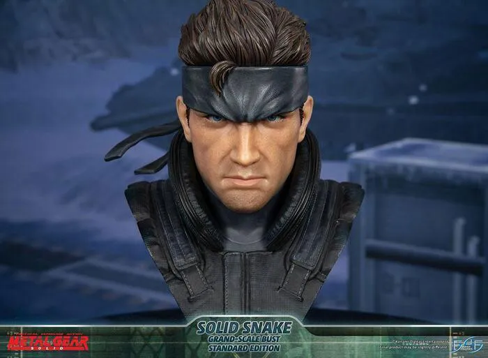 METAL GEAR SOLID - Solid Snake Grand Scale Polystone Bust