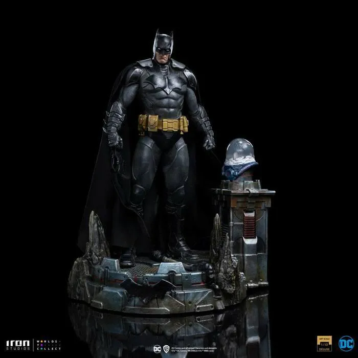 DC COMICS - Batman Unleashed 1/10 Deluxe Art Scale Statue